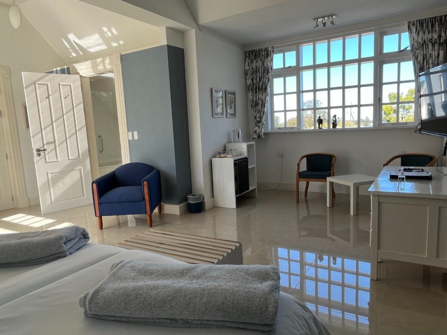 11 Bedroom Property for Sale in The Crags Western Cape